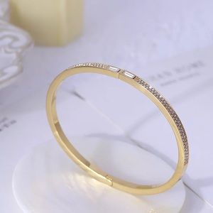 Michael Kors Jewelry - Michael Kors bracelet Michael Kors Jewelry - Michael Kors bracelet
